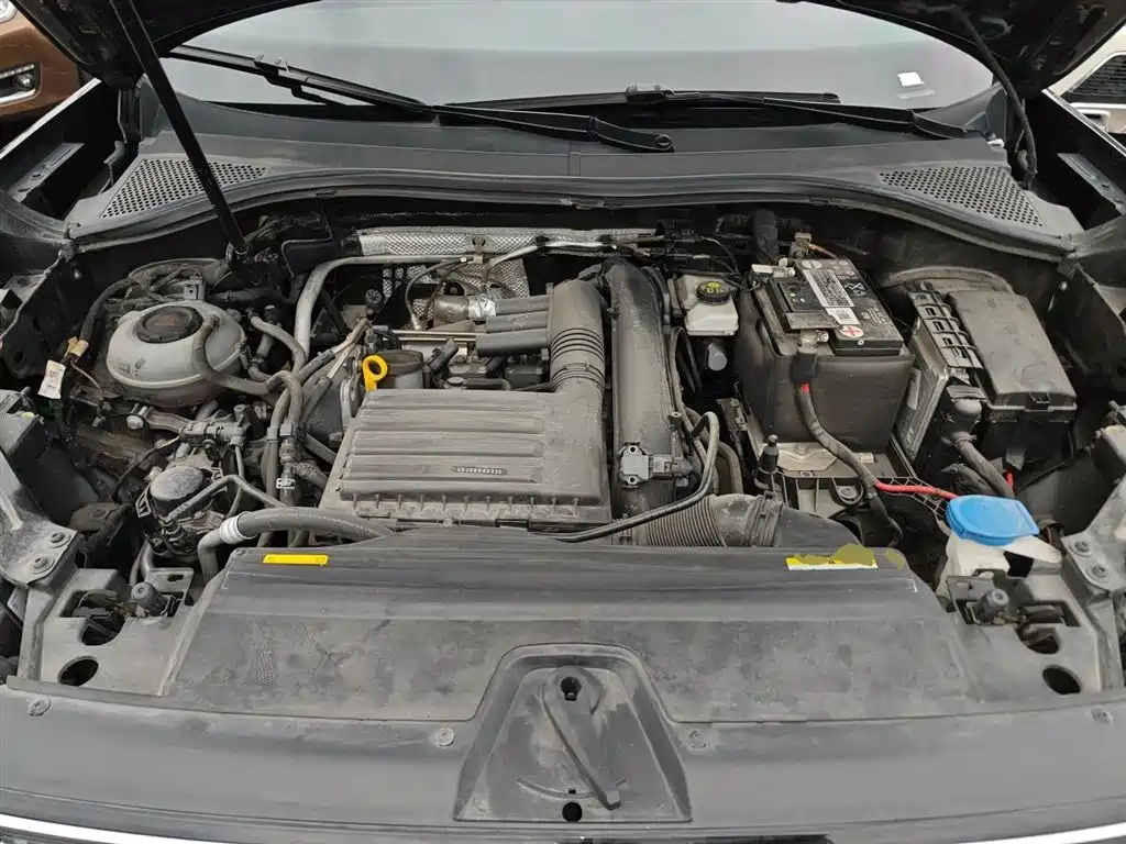 VOLKSWAGEN TAYRON 2022