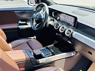 MERCEDES BENZ GLB  2022 YEAR GLB 220 FASHION 2022