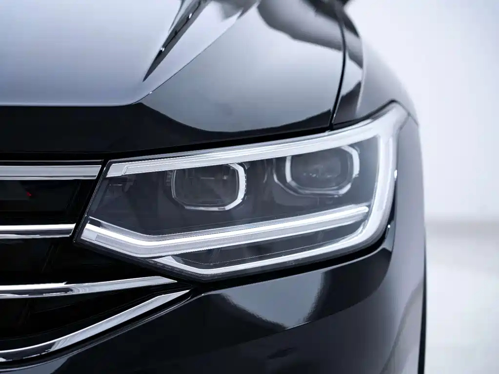 VOLKSWAGEN TIGUAN L 2024