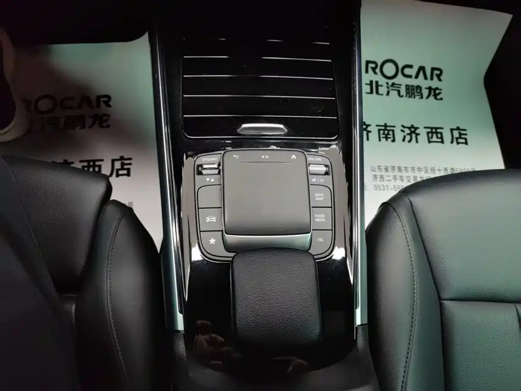 MERCEDES BENZ GLB 2022