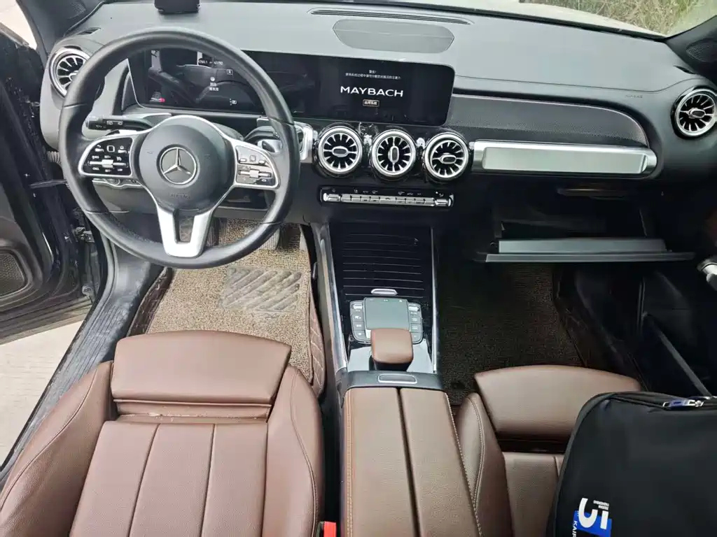 MERCEDES BENZ GLB 2020