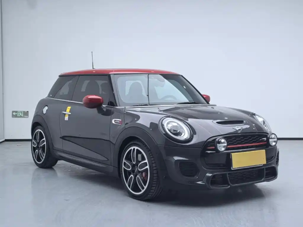MINI JCW 2020
