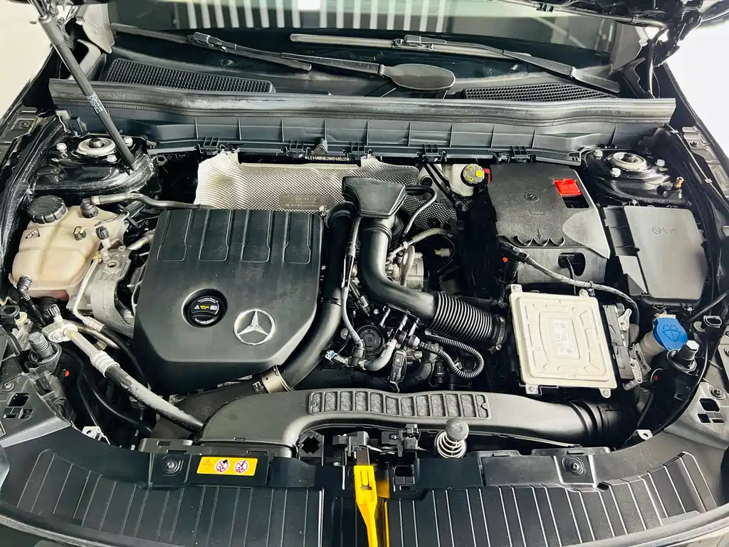 MERCEDES BENZ GLB 2022