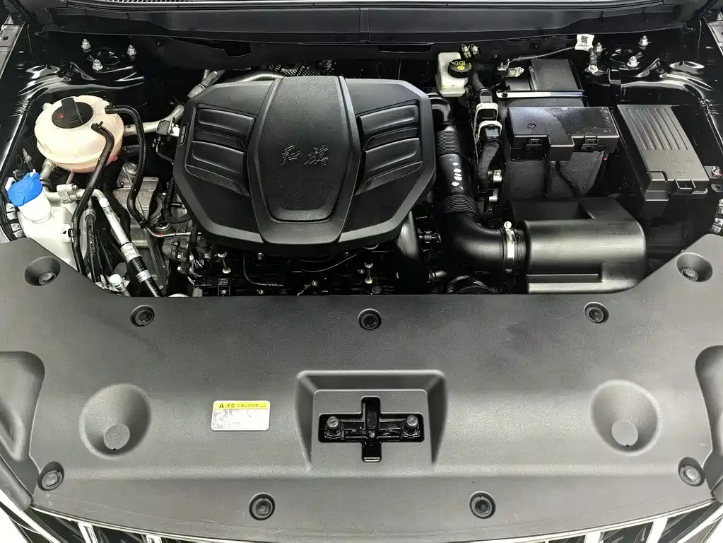 HONGQI HS5 2023