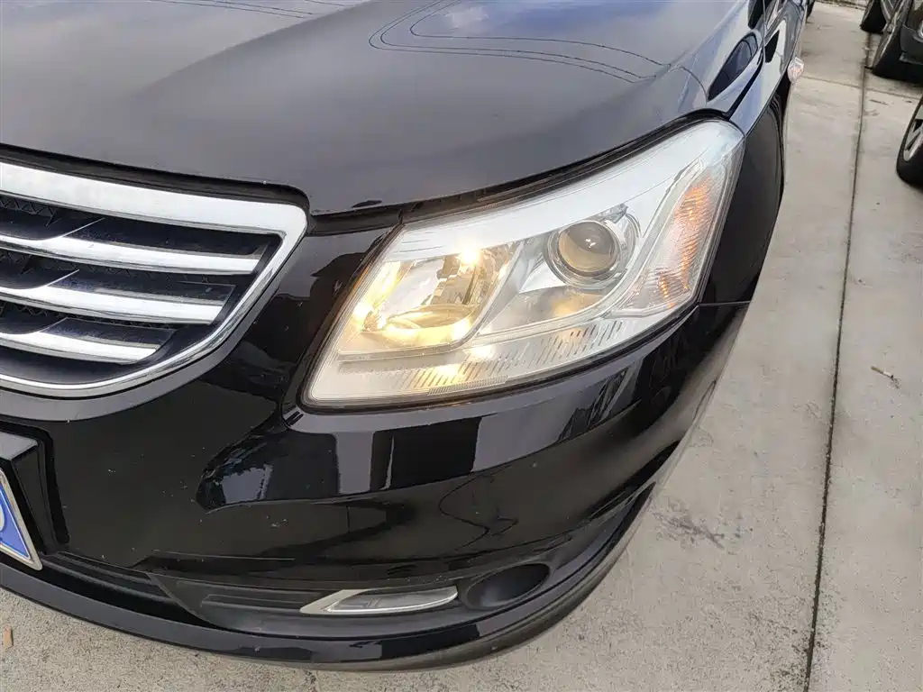 CHERY E3 2015