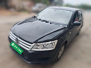 VOLKSWAGEN SANTANA 2015