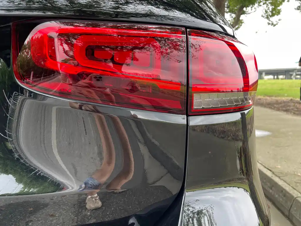MERCEDES BENZ GLB 2021