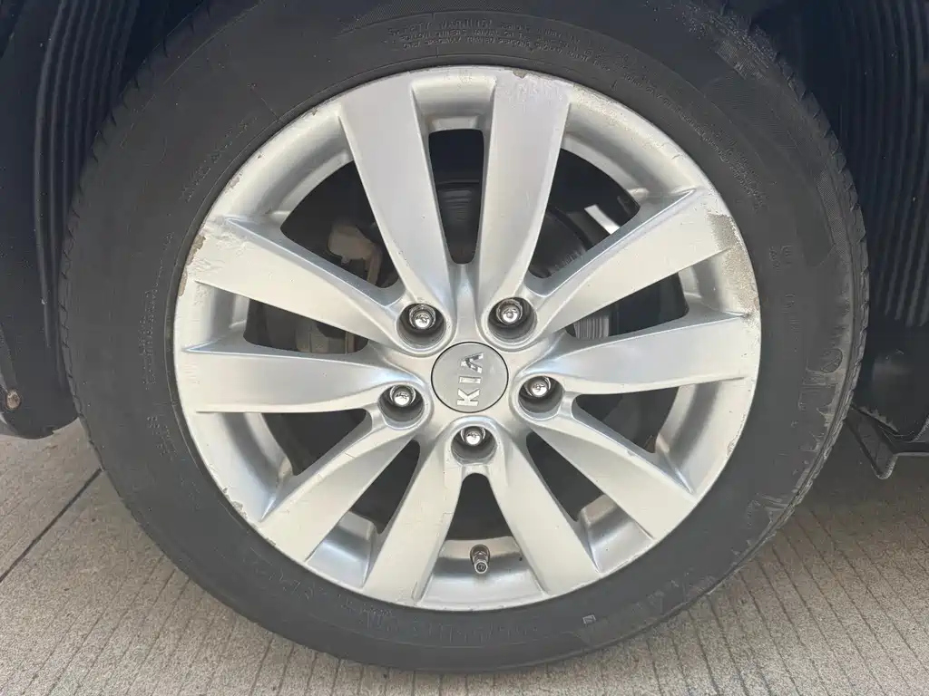 KIA K3 2013