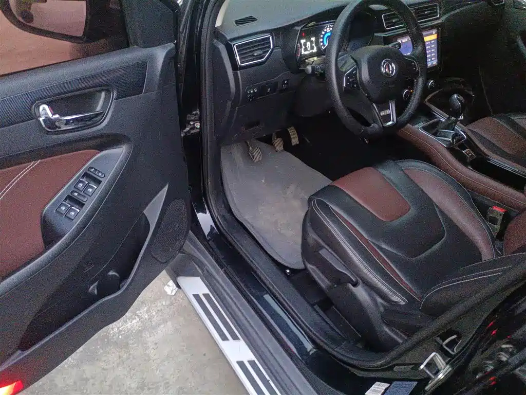 DONGFENG SCENERY 580 2018