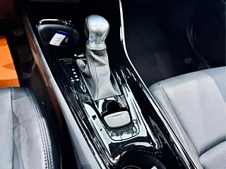 TOYOTA C-HR 2023 YEAR 2.0L DELUXE EDITION 2023