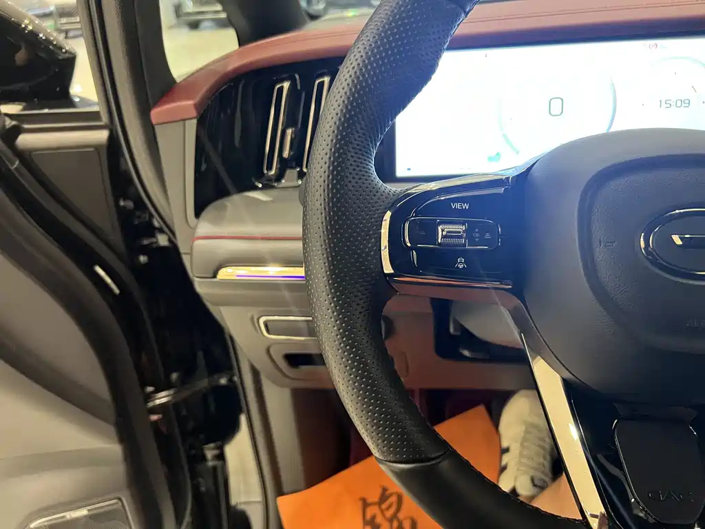 TRUMPCHI M8 2024