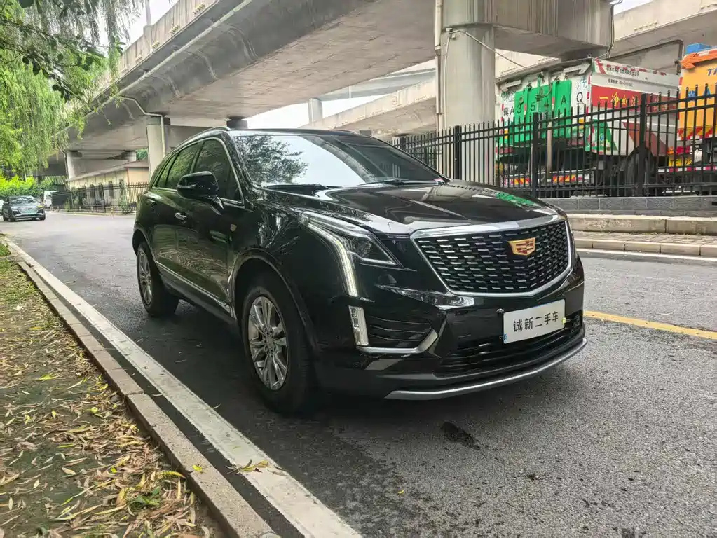 CADILLAC XT5 2022