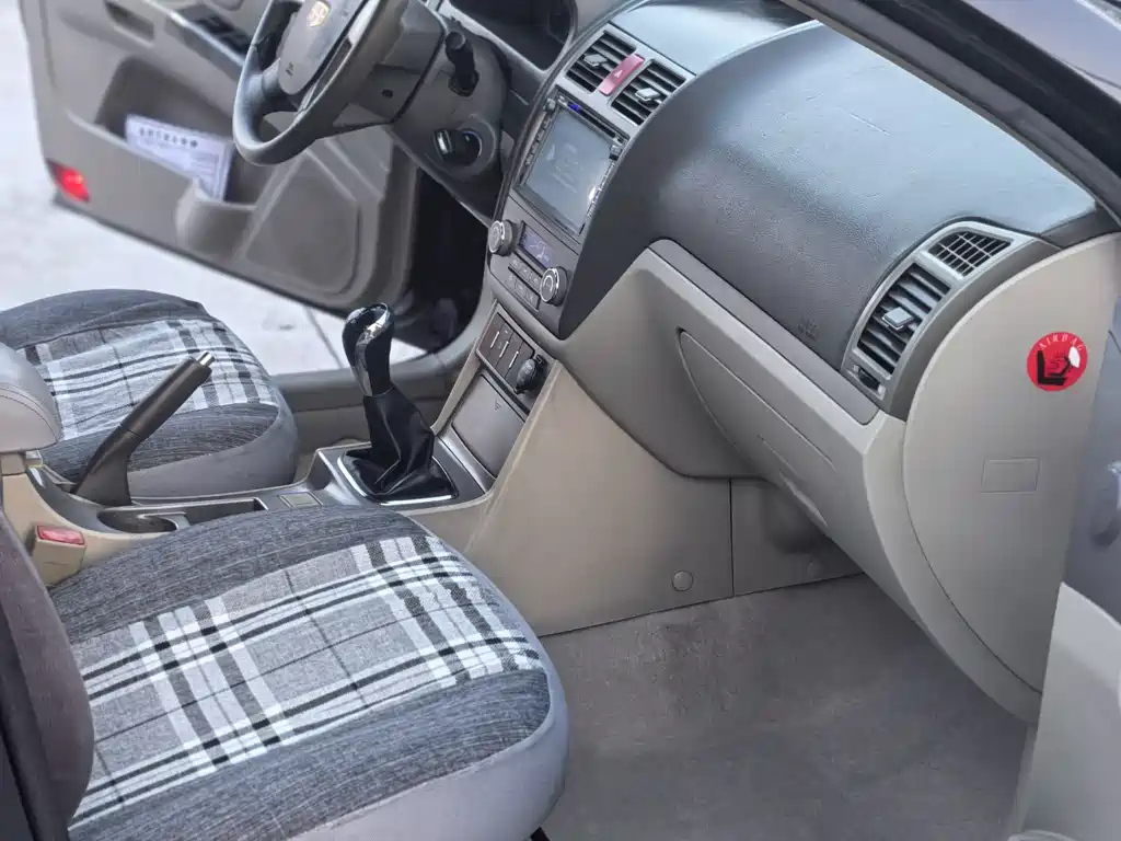 GEELY AUTO CLASSIC EMGRAND 2010