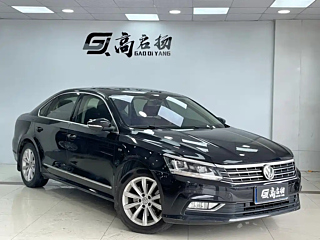 VOLKSWAGEN PASSAT 2017