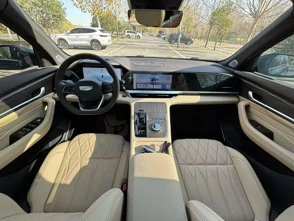 GEELY AUTO MONJARO 2025