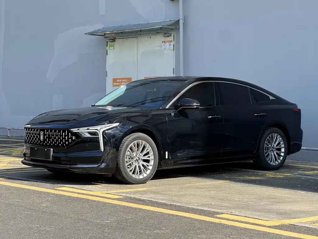 FAW BESTUNE B70 2024