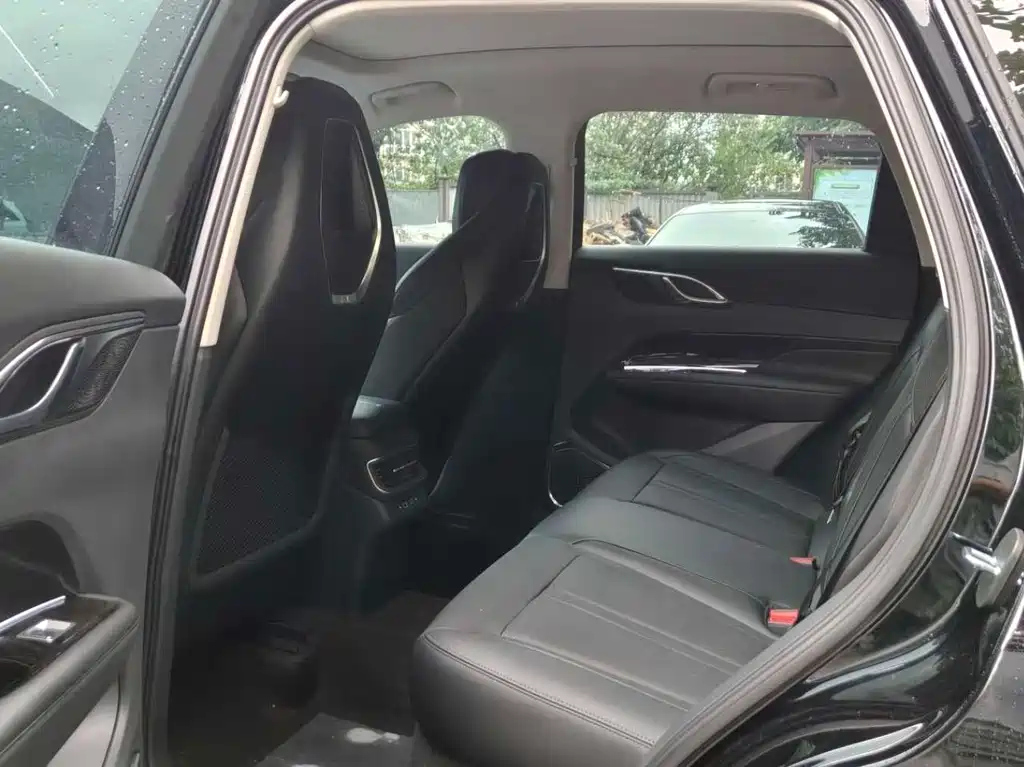 HONGQI HS3 PHEV 2025