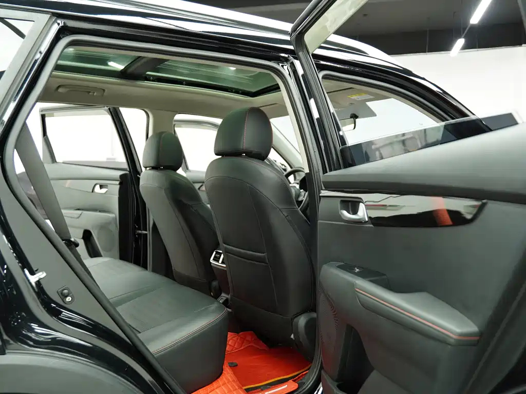 KIA SPORTAGE 2021