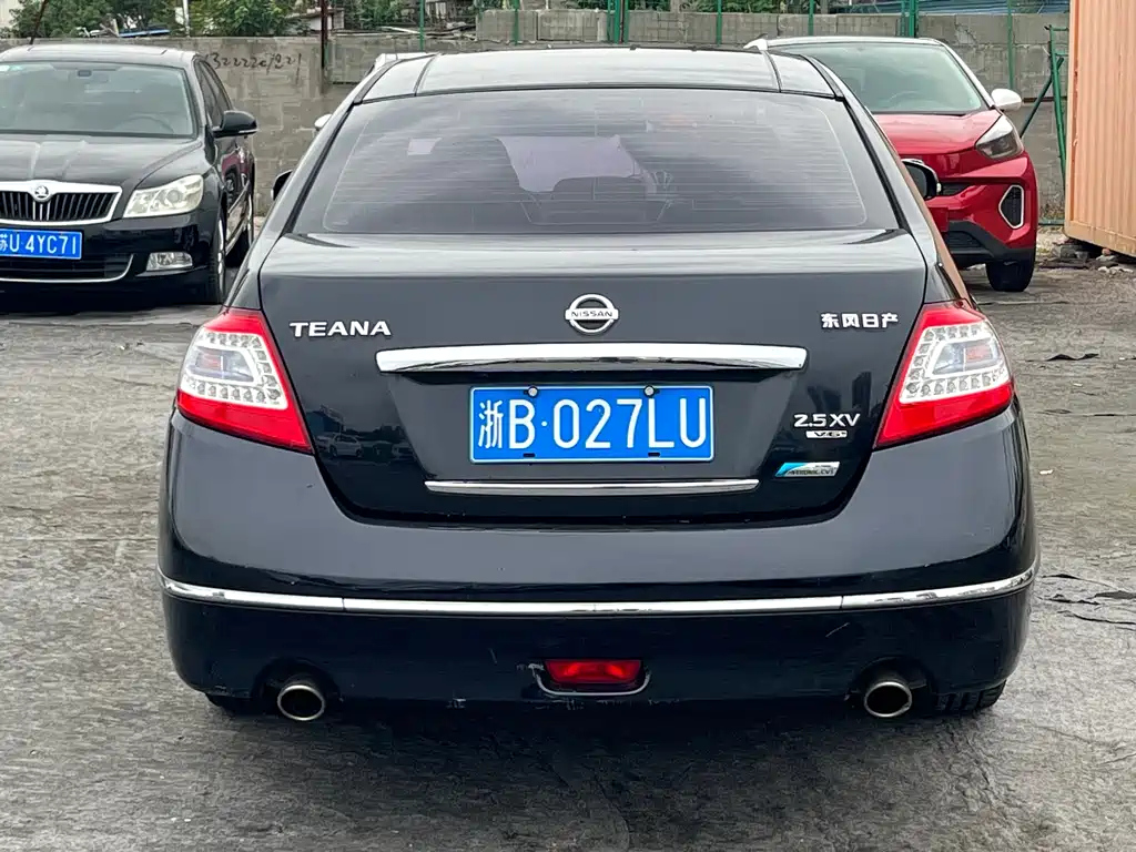 NISSAN TEANA 2012