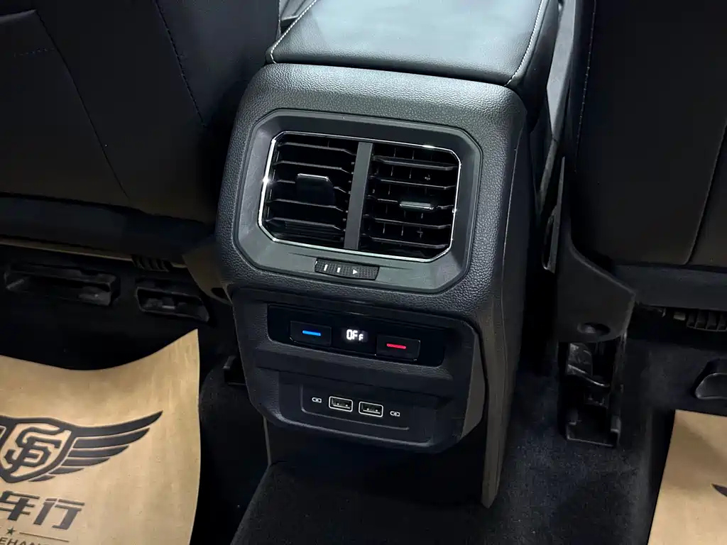 VOLKSWAGEN TIGUAN L 2018