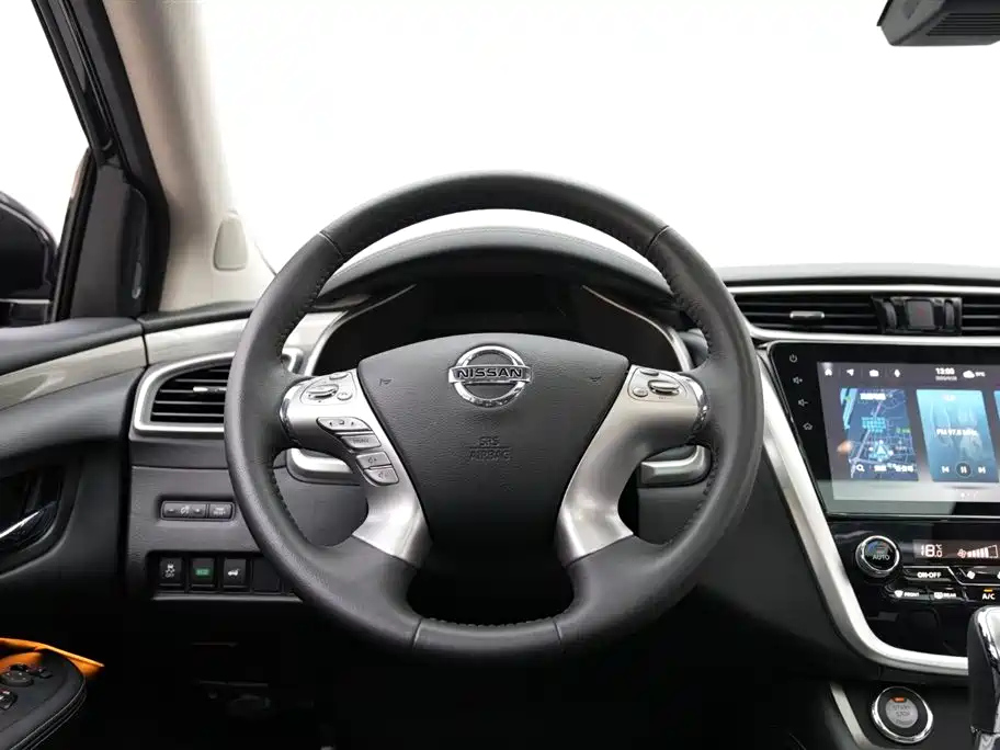 NISSAN MURANO 2023