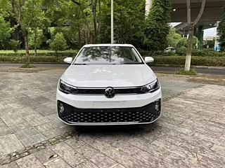VOLKSWAGEN LAVIDA  2023 YEAR  SHARP 1.5L AUTOMATIC 2023