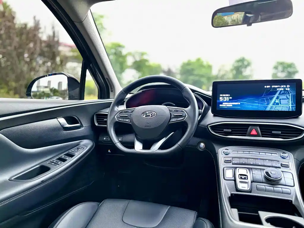 HYUNDAI SANTAFE 2023