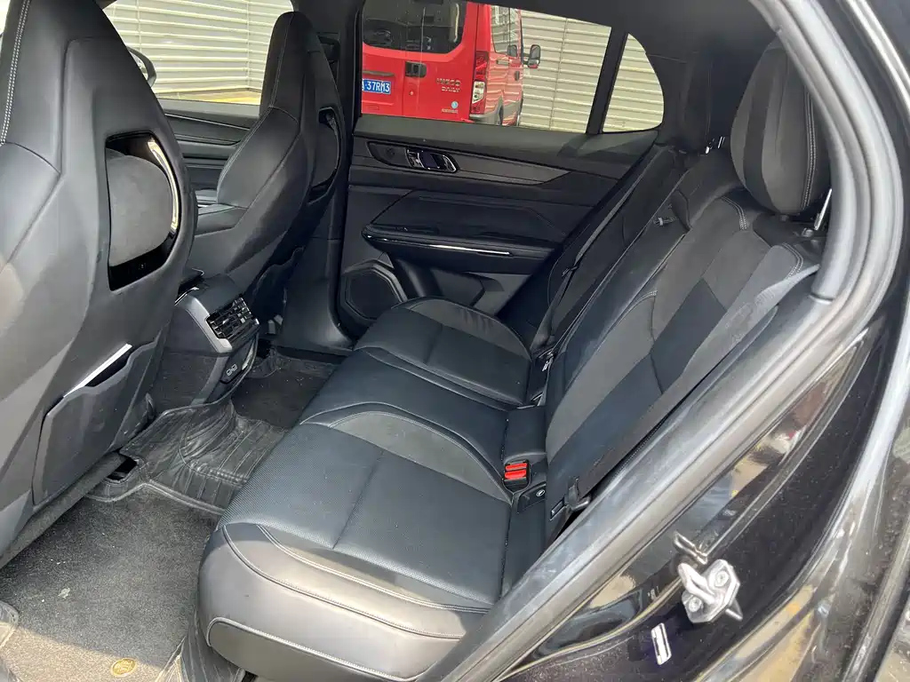 LYNK&CO 01 NEW ENERGY 2021