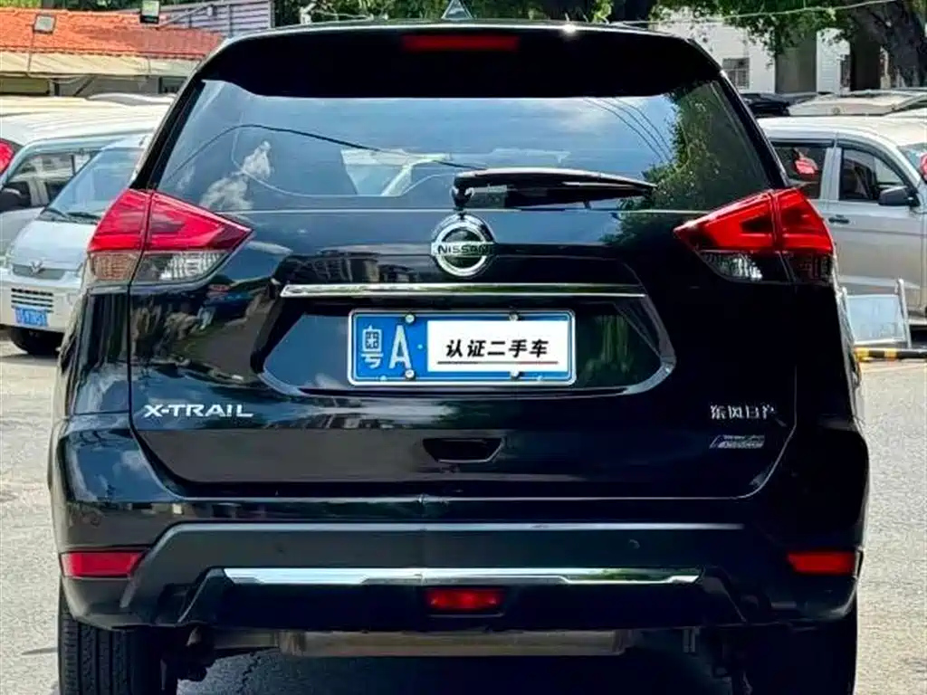 NISSAN X-TRAIL 2017