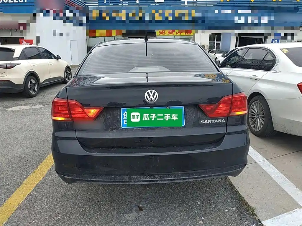 VOLKSWAGEN SANTANA 2021