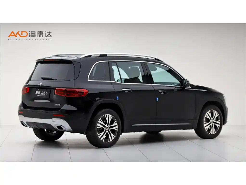MERCEDES BENZ GLB 2024