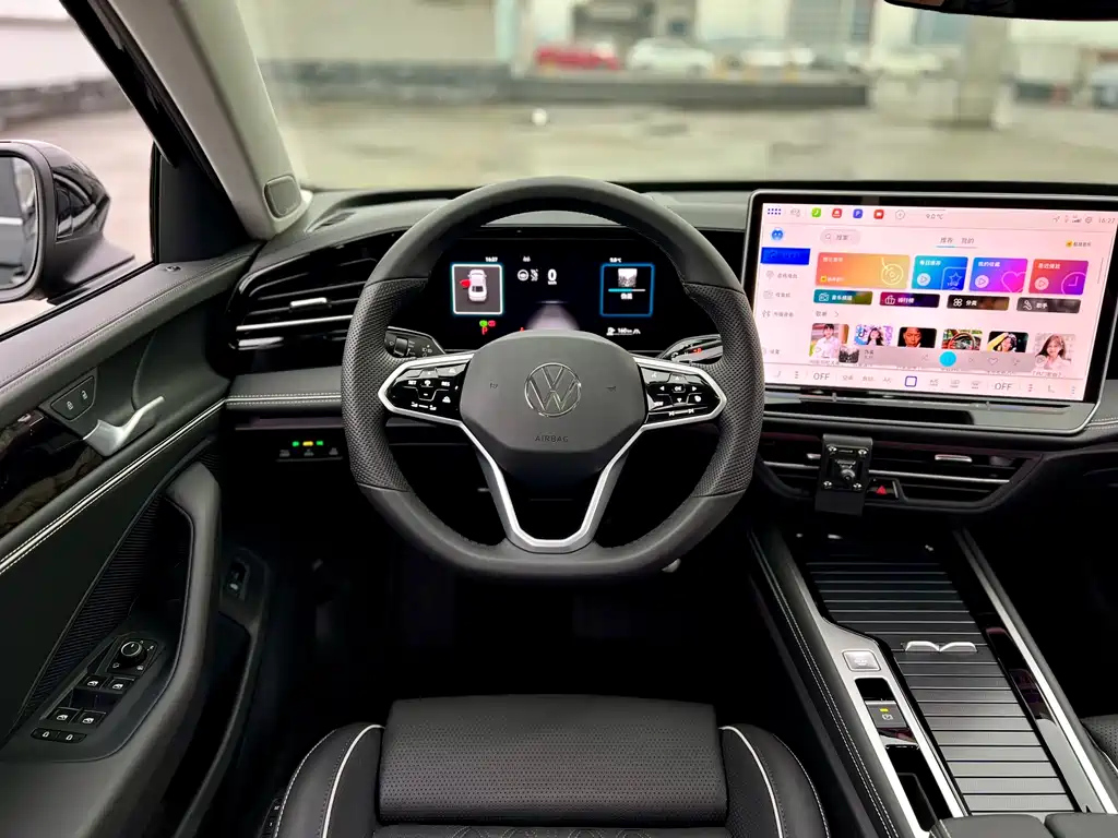 VOLKSWAGEN MAGOTAN 2025