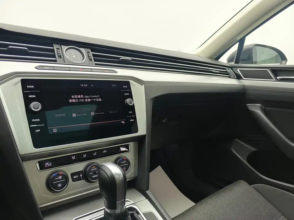 VOLKSWAGEN OTHER 2018