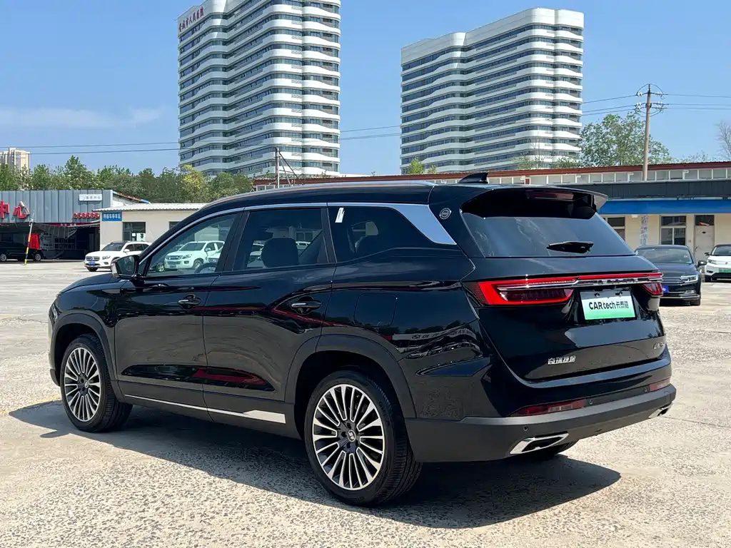 JETOUR SHANHAI L9 2025