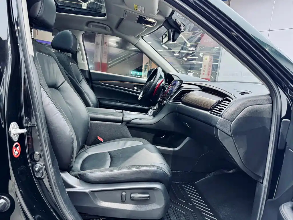 HONDA AVANCIER 2017