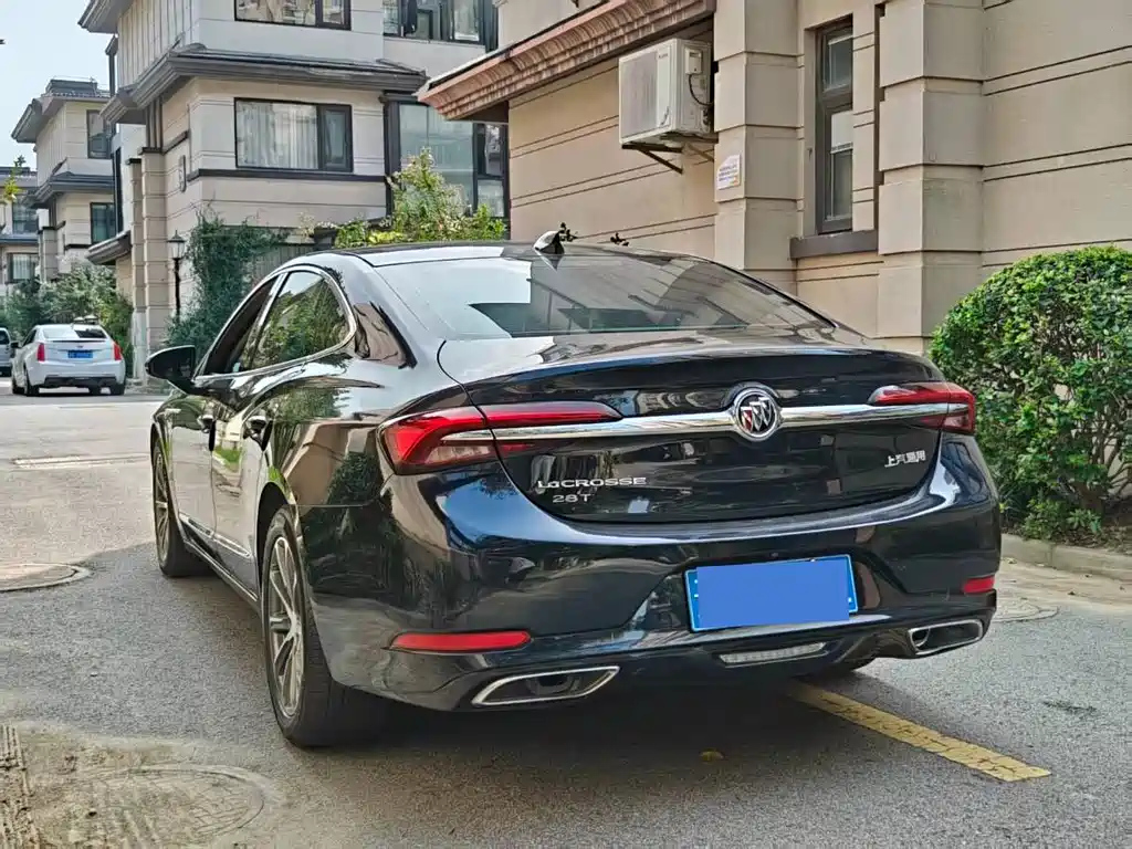 BUICK LACROSSE 2020