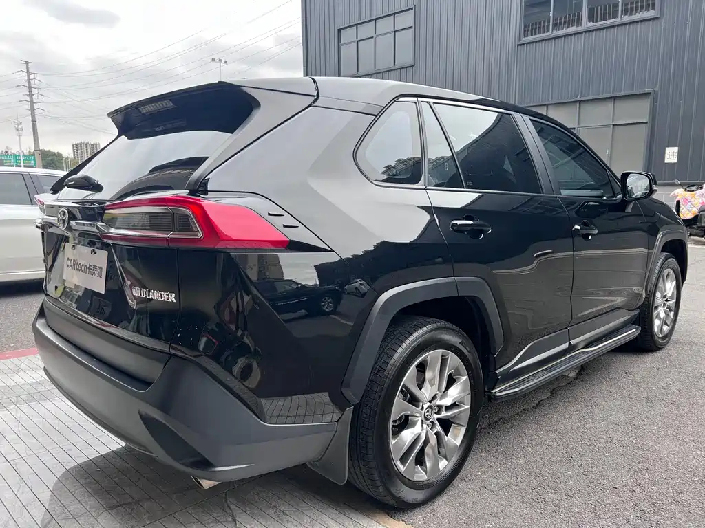 TOYOTA WILDLANDER 2023