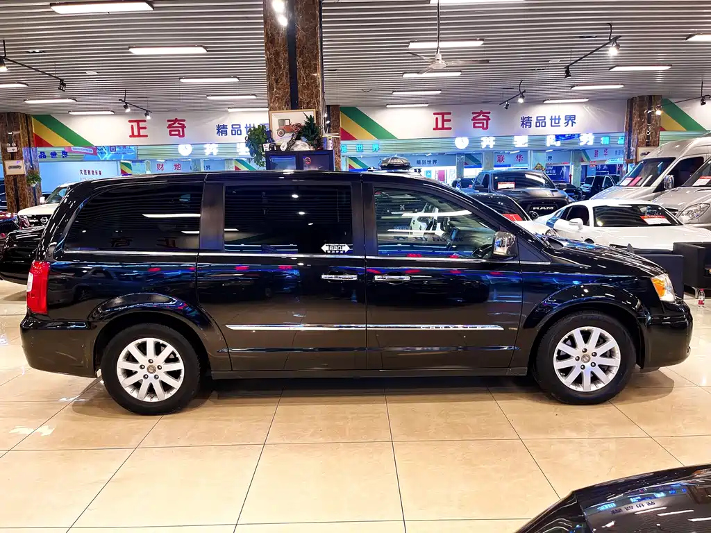 CHRYSLER BIG 捷龙 IMPORT 2013