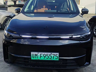 Заказать LEAPMOTOR C16