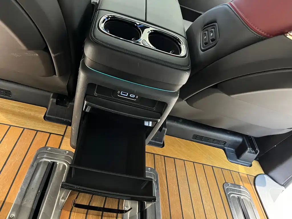 TRUMPCHI M8 2023