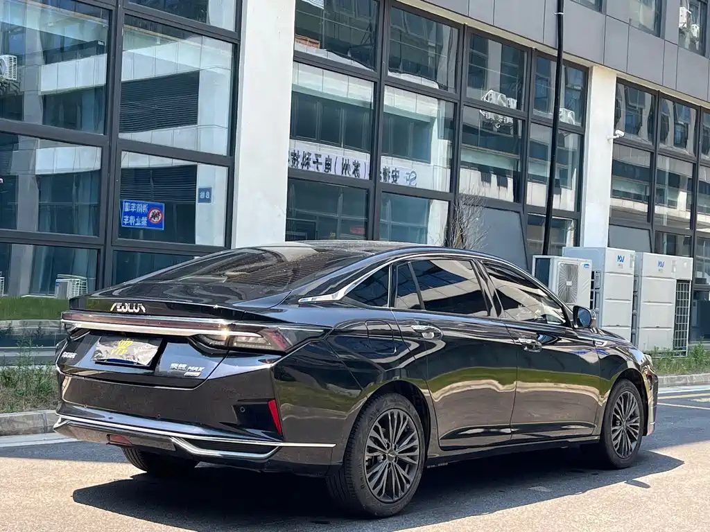 DONGFENG AEOLUS MAX 2022