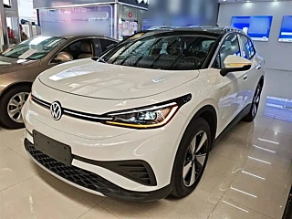 VOLKSWAGEN ID.4 X  2025 YEAR  YEAR  SMART EDITION 2025