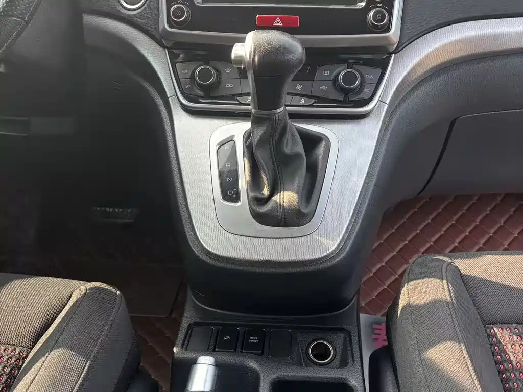 HAVAL M6 2019