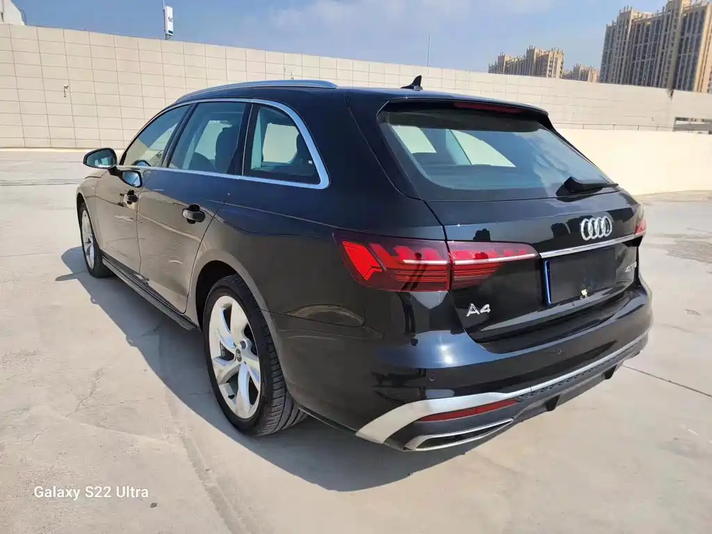 AUDI A4 IMPORT 2021
