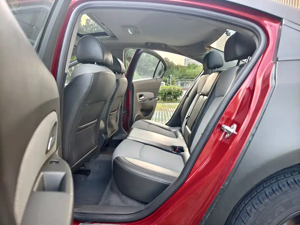 CHEVROLET CRUZE 2013