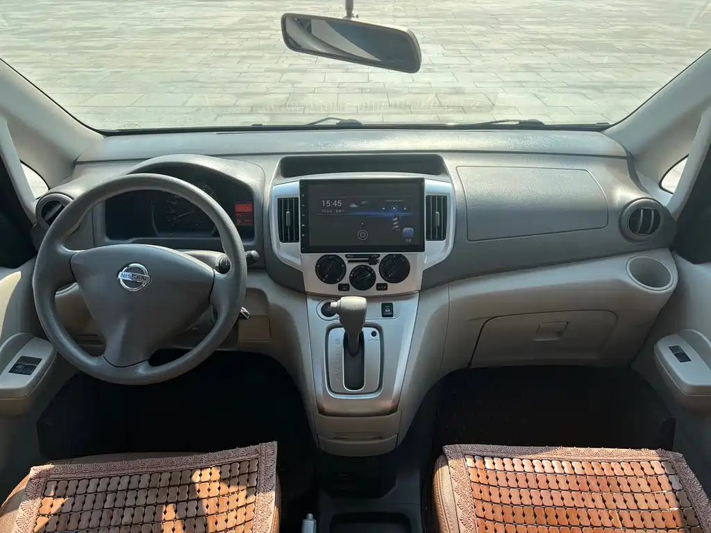NISSAN NV200 2016