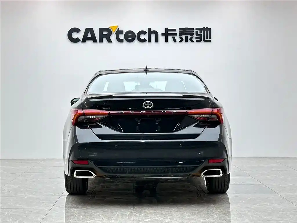 TOYOTA AVALON 2024