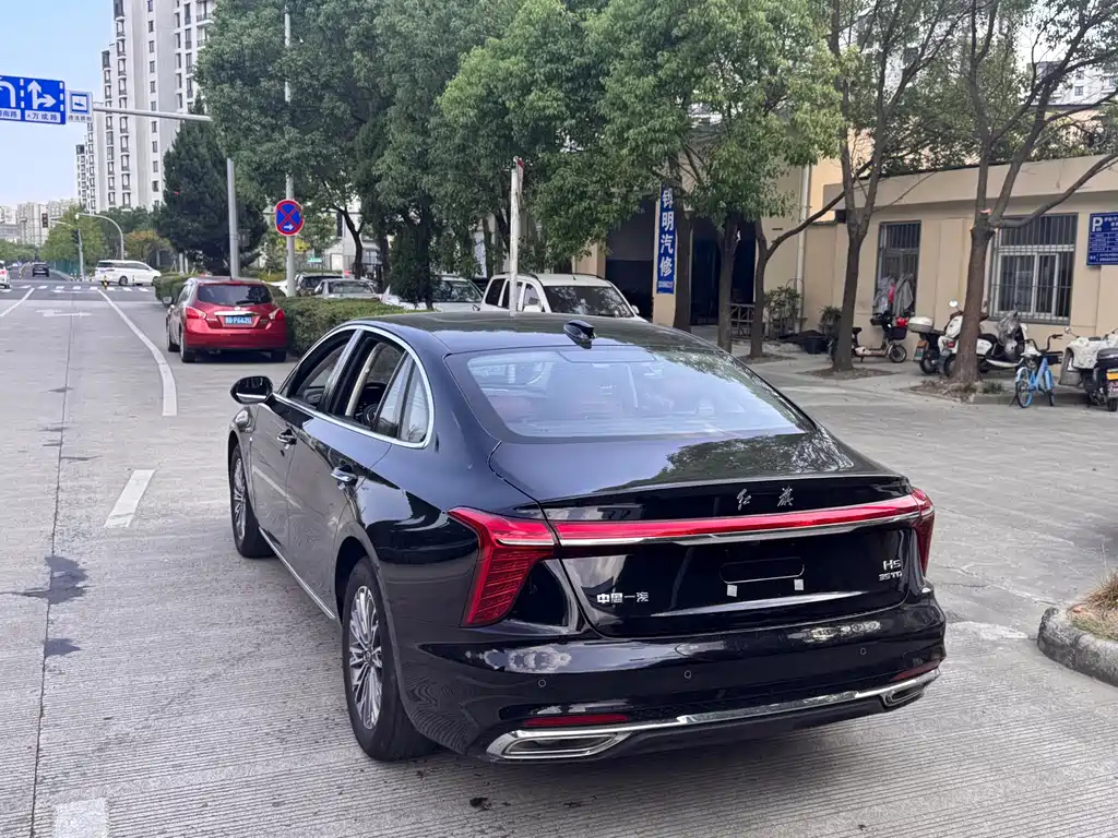 HONGQI H5 2025