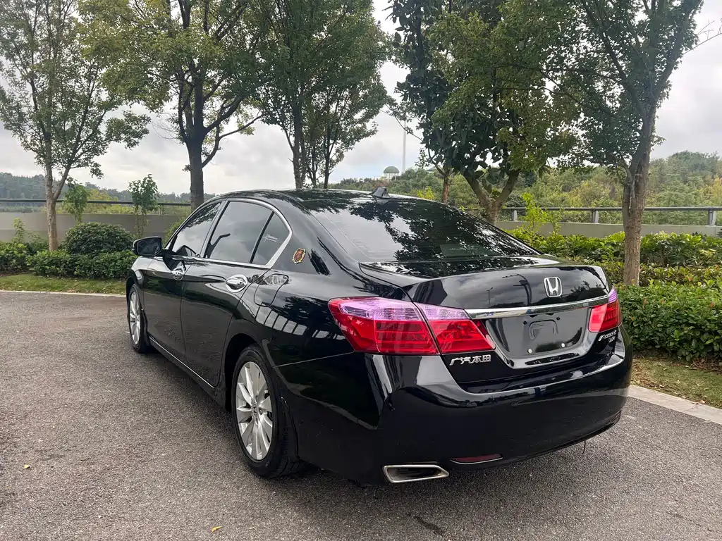 HONDA ACCORD 2015