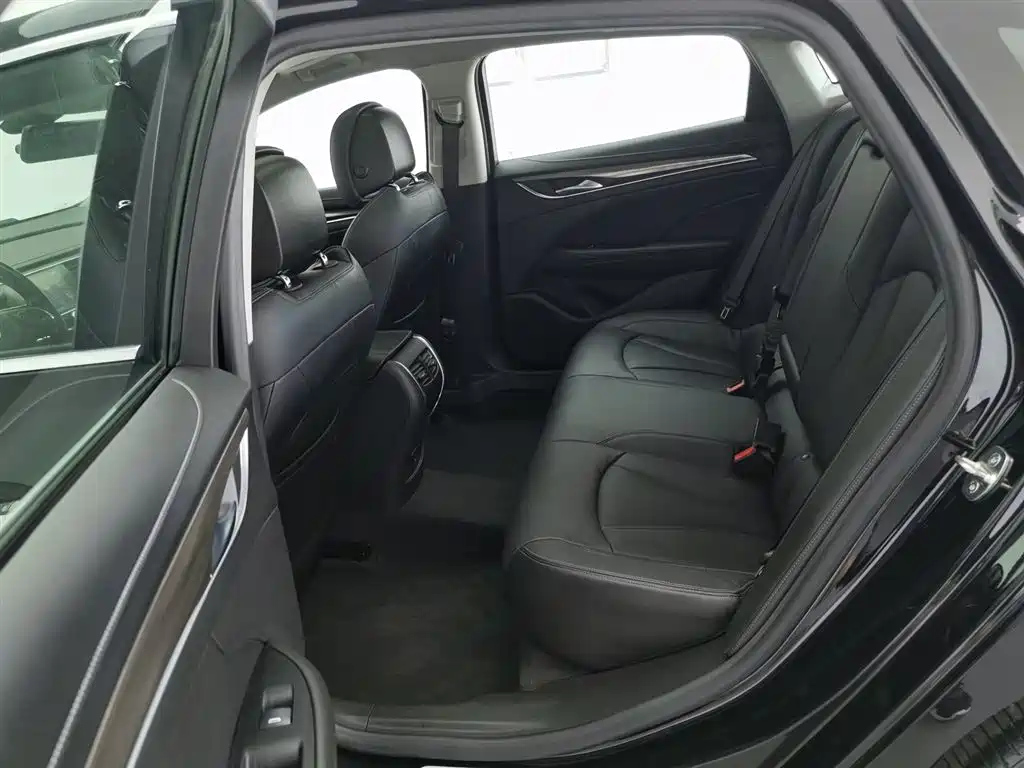 BUICK LACROSSE 2018